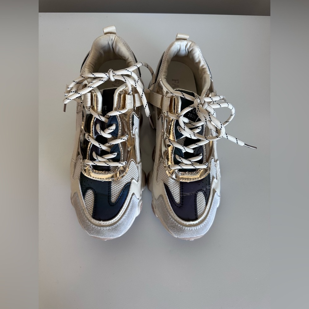Shein sneakers size 8